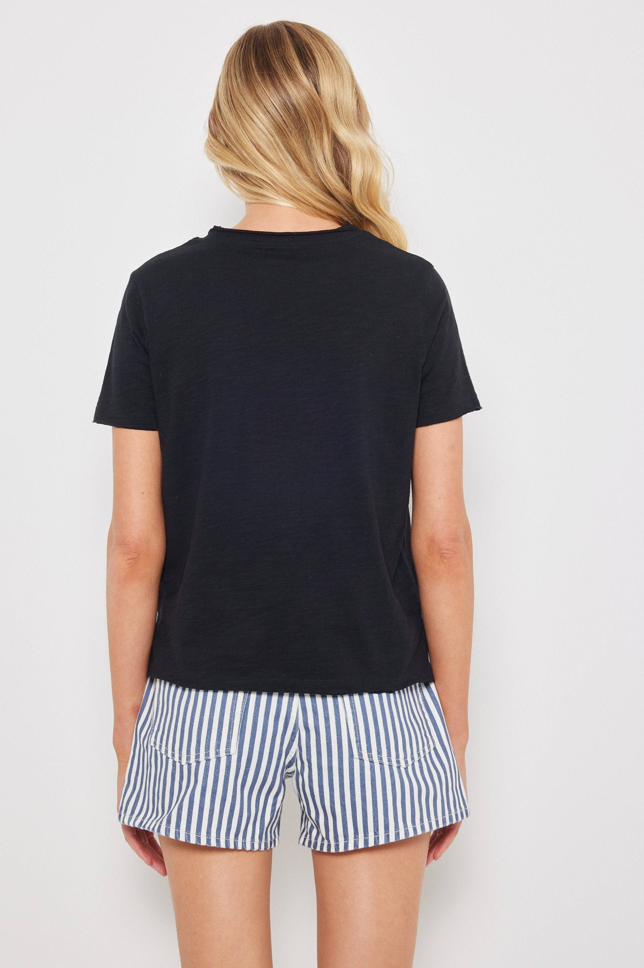 POSY POSSE - Tee-LISA TODD