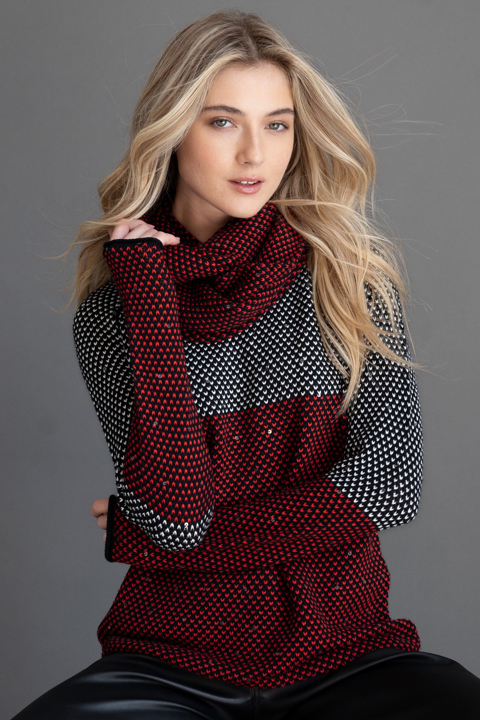 BIRDSEYE SWEATER AND SCARF