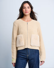 POCKET PUFF