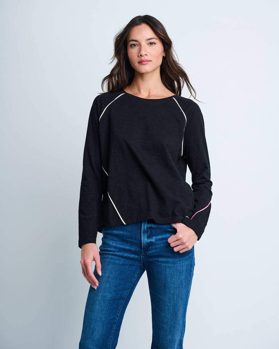 PIPING HOT TEE