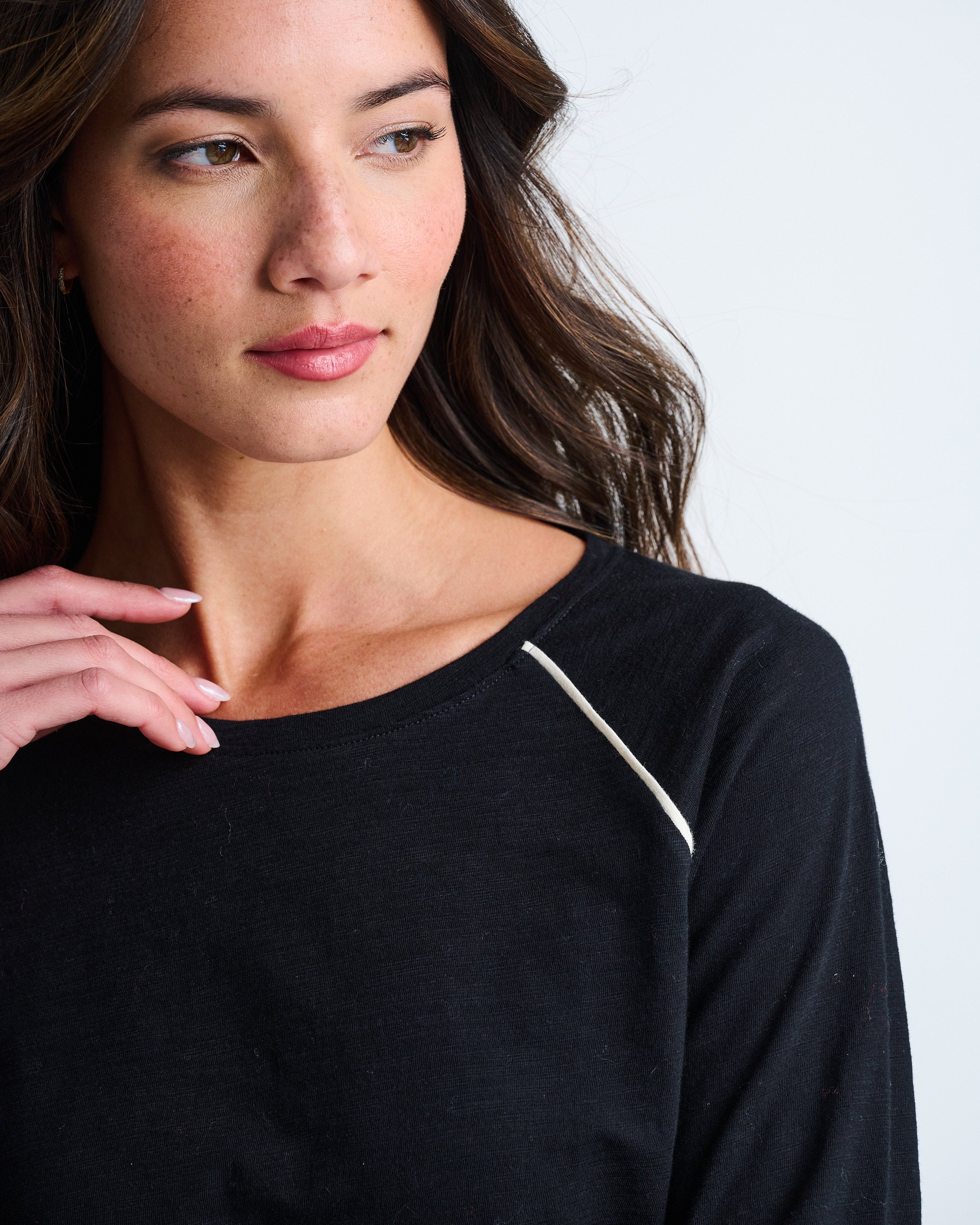 PIPING HOT TEE