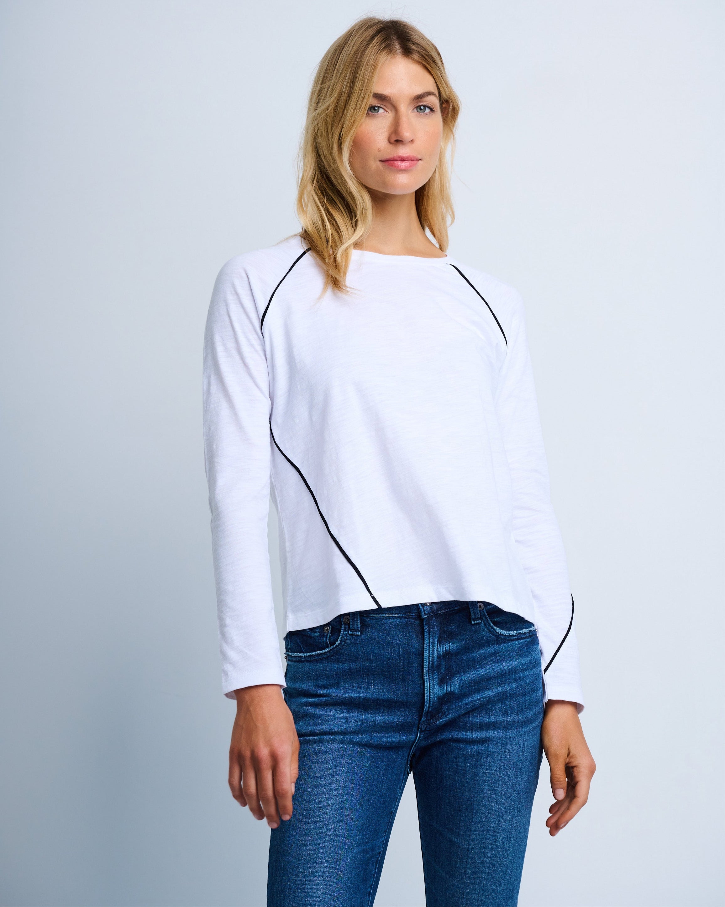 PIPING HOT TEE