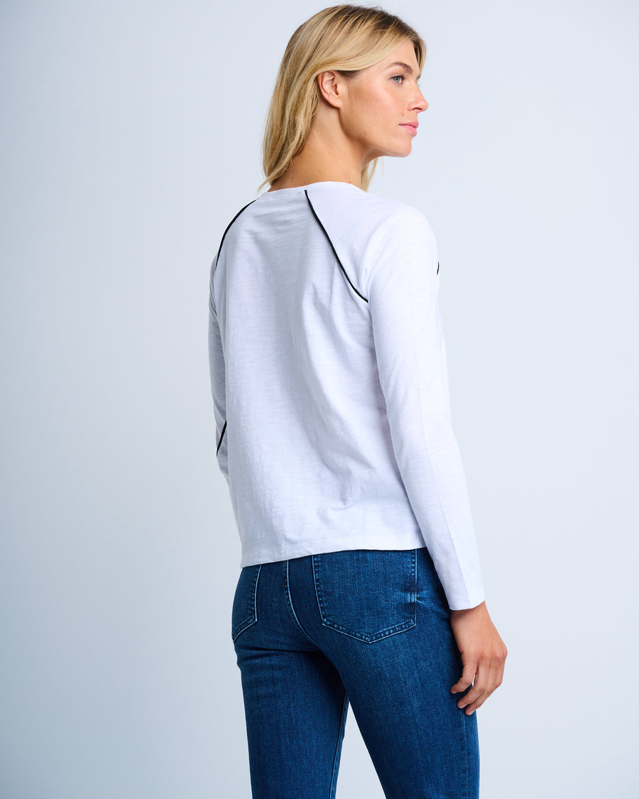 PIPING HOT TEE