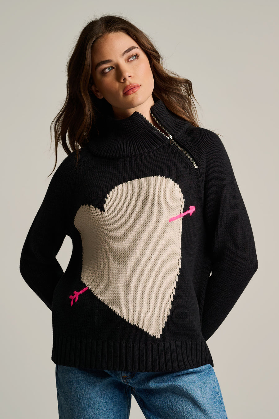 TAKE AIM HEART SWEATER