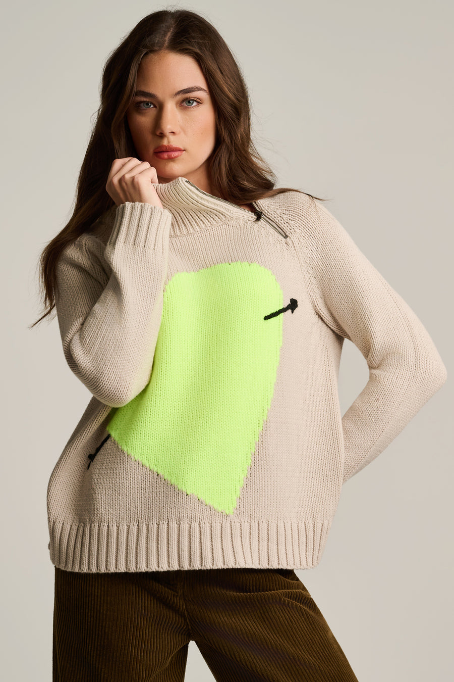TAKE AIM HEART SWEATER
