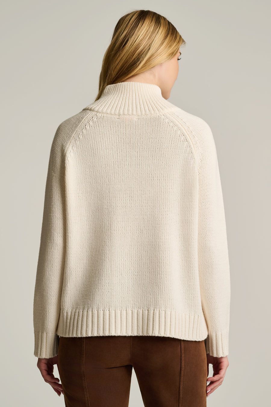 TAKE AIM HEART SWEATER