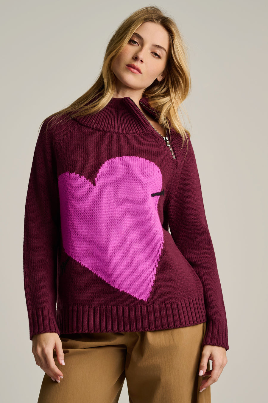 TAKE AIM HEART SWEATER