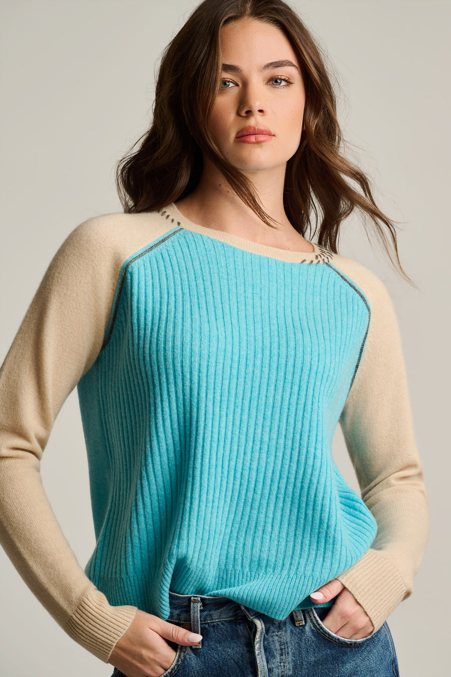 BLOCK OUT CASHMERE SWEATER