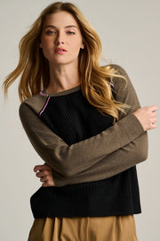 BLOCK OUT CASHMERE SWEATER