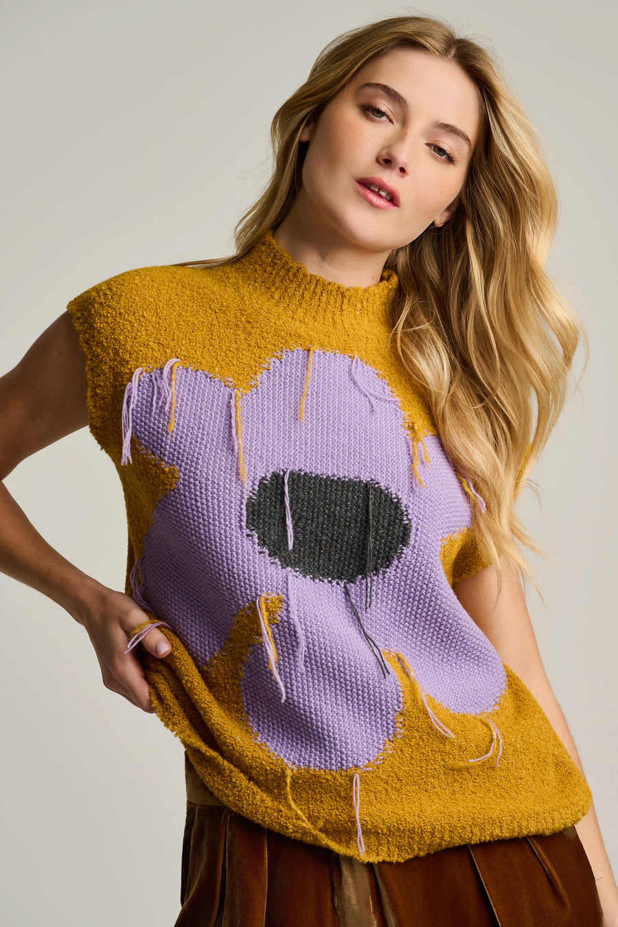 FLORA - Sweater-LISA TODD