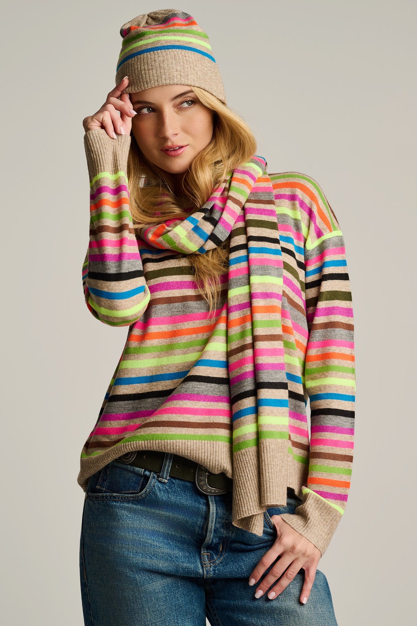 HYPE THE STRIPE SCARF