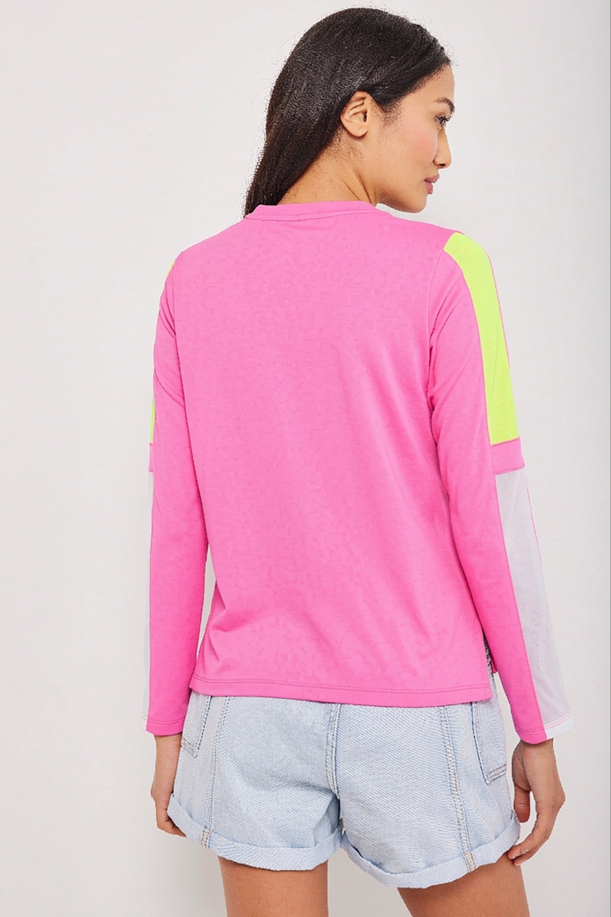 MESH ON T-SHIRT - Tee-LISA TODD
