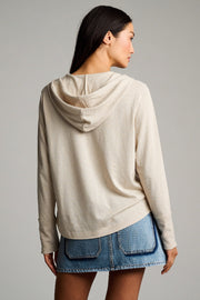 ON THE EDGE TEE - Tee-LISA TODD