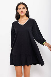 THE SWINGER - Tee-LISA TODD