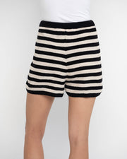 SUMMER LOVIN' SHORT - Short-LISA TODD