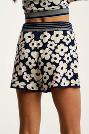 DAISY DREAMER SHORT - Short-LISA TODD