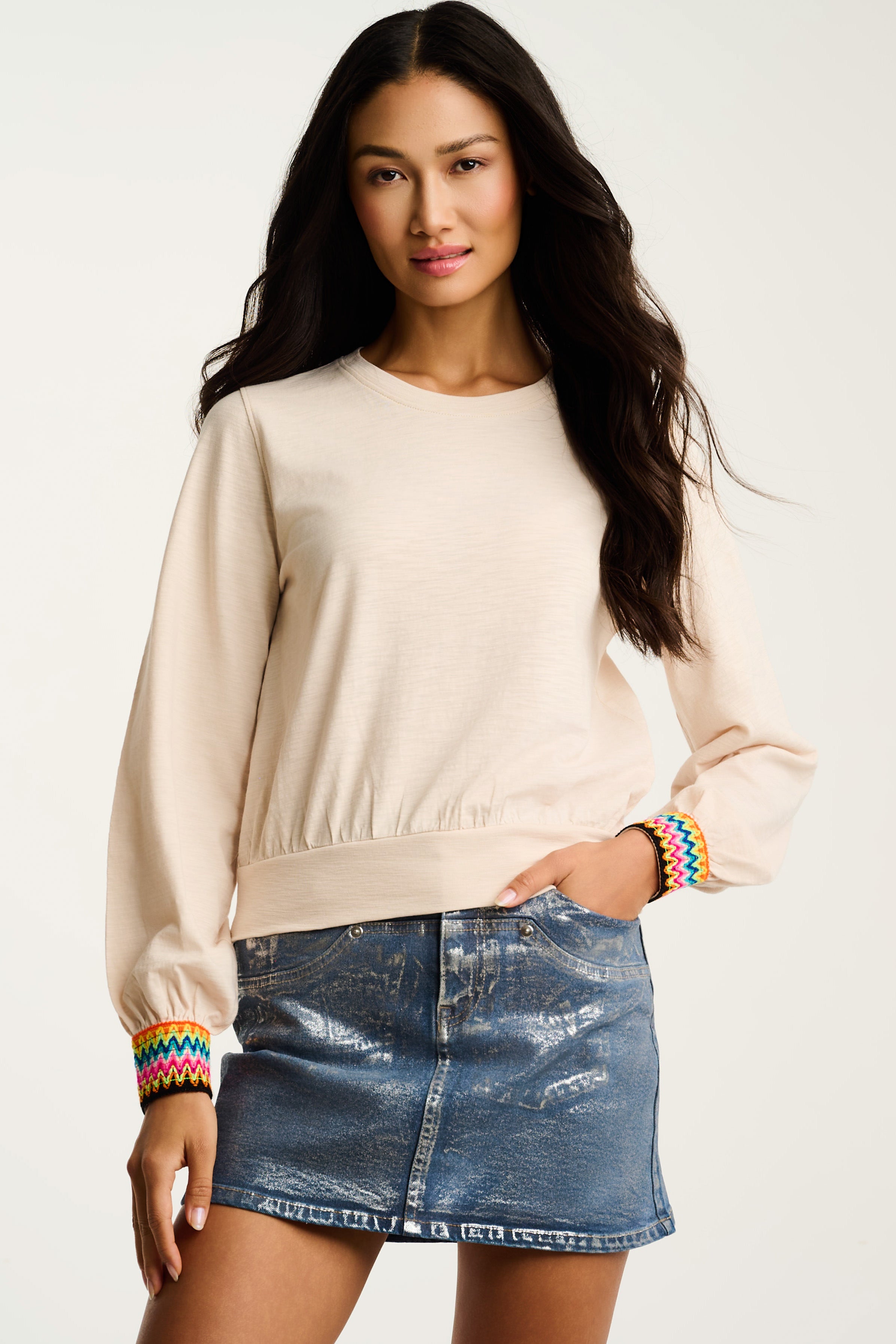 LOVE BOND TEE - Tee-LISA TODD