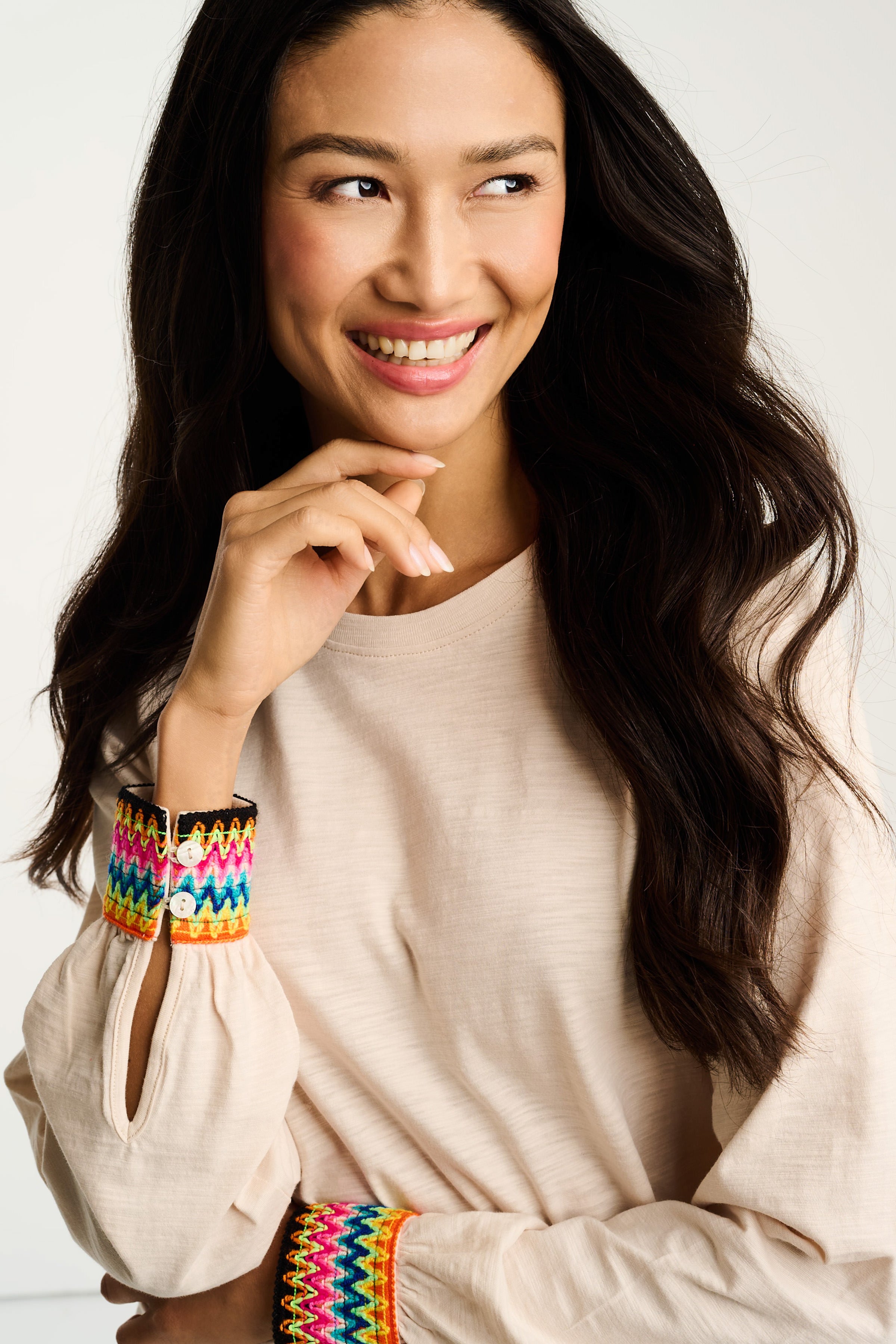 LOVE BOND TEE - Tee-LISA TODD