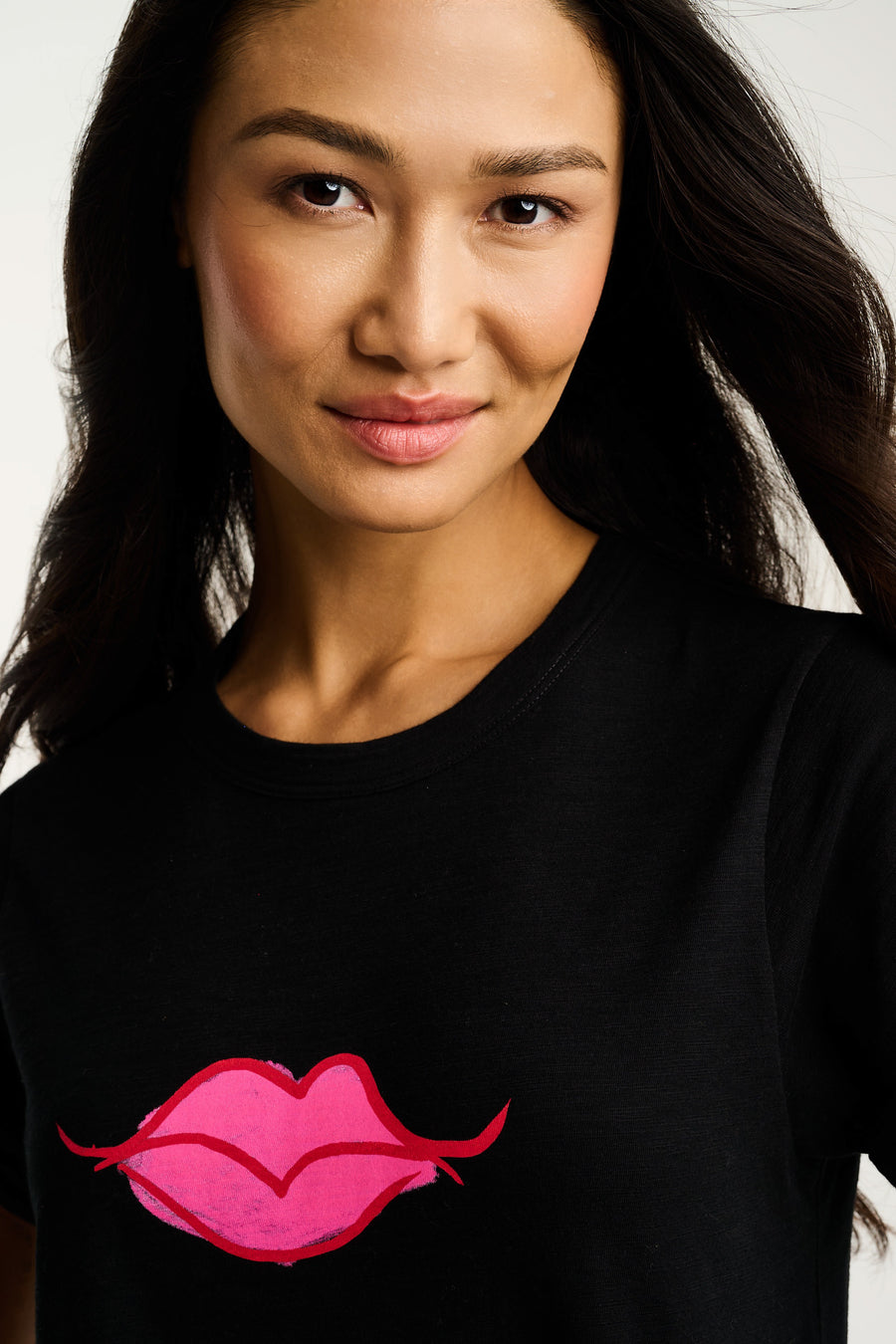 KISS & MAKE UP TEE - Tee-LISA TODD