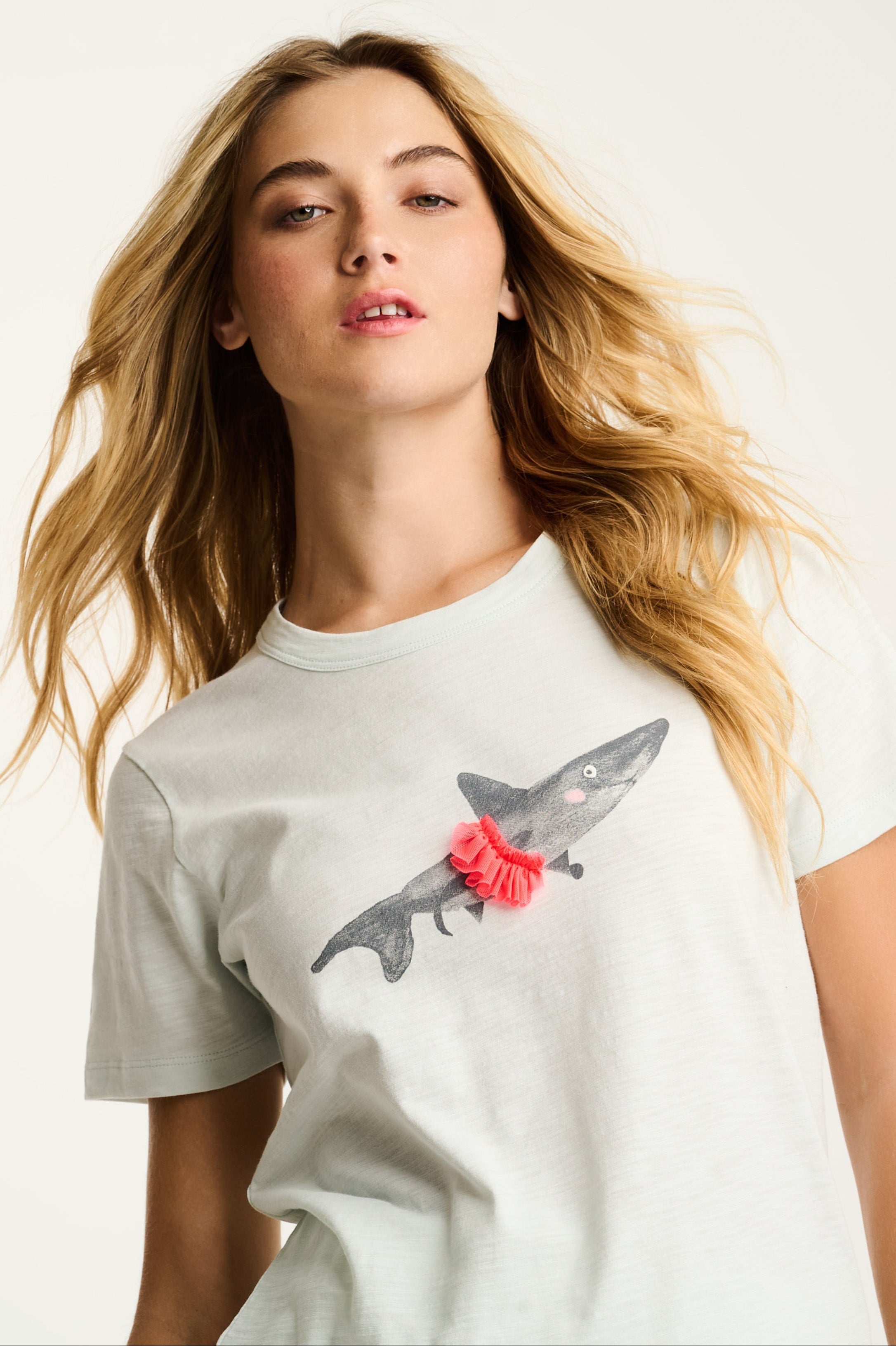 JAW-DROPPING TEE - Tee-LISA TODD