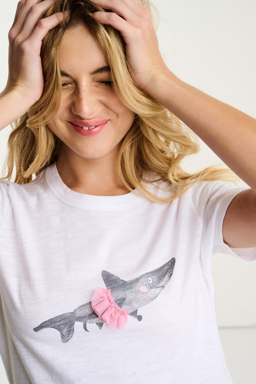 JAW-DROPPING TEE - Tee-LISA TODD