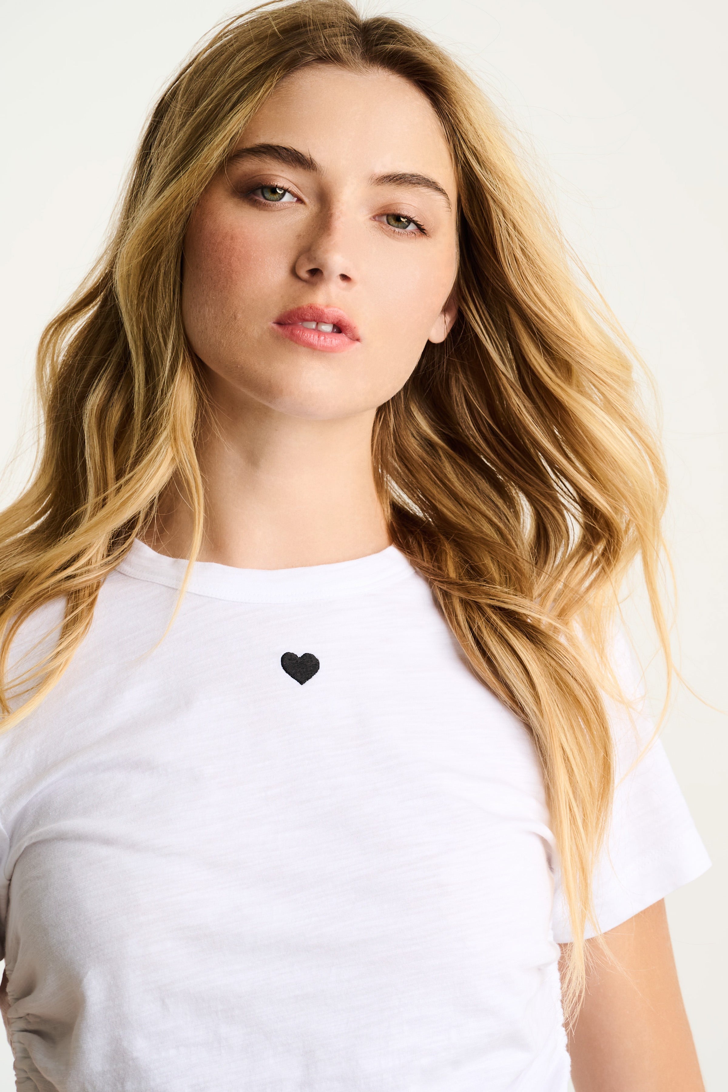 TIE ONE ON TEE - Tee-LISA TODD