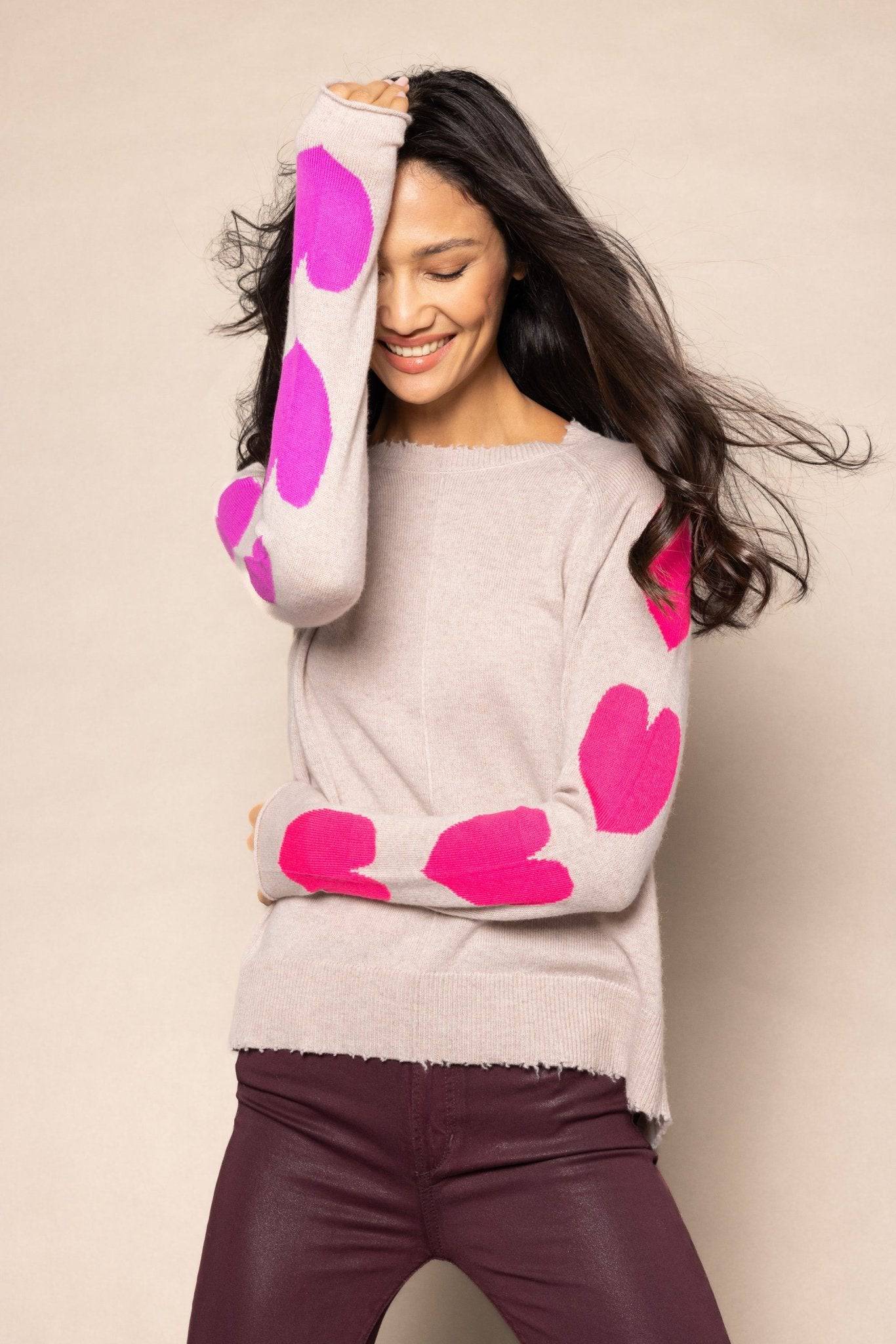 HEART STEALER - Sweater - LISA TODD