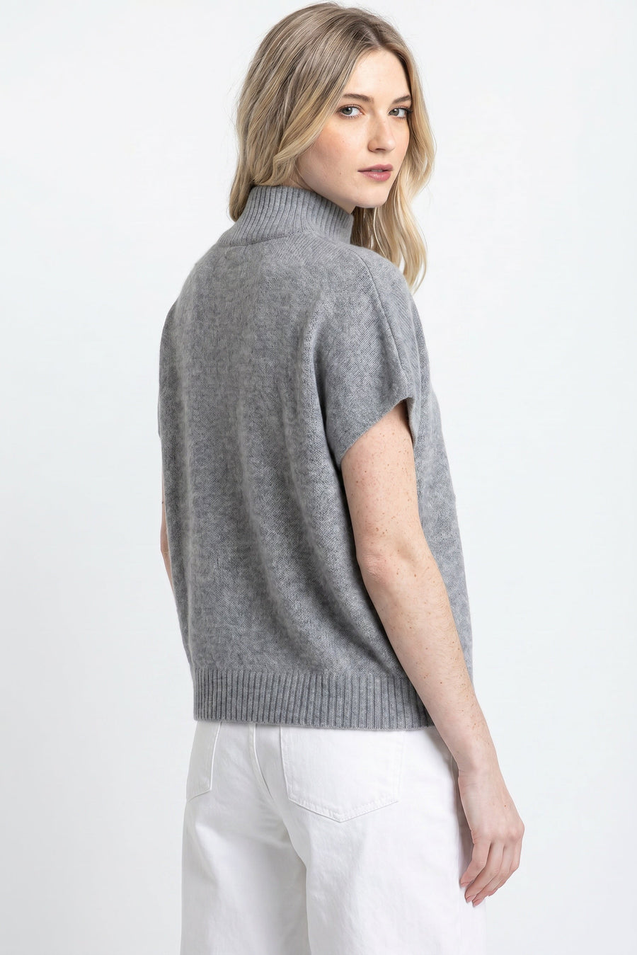 WITH A TWIST PURE CASHMERE VEST