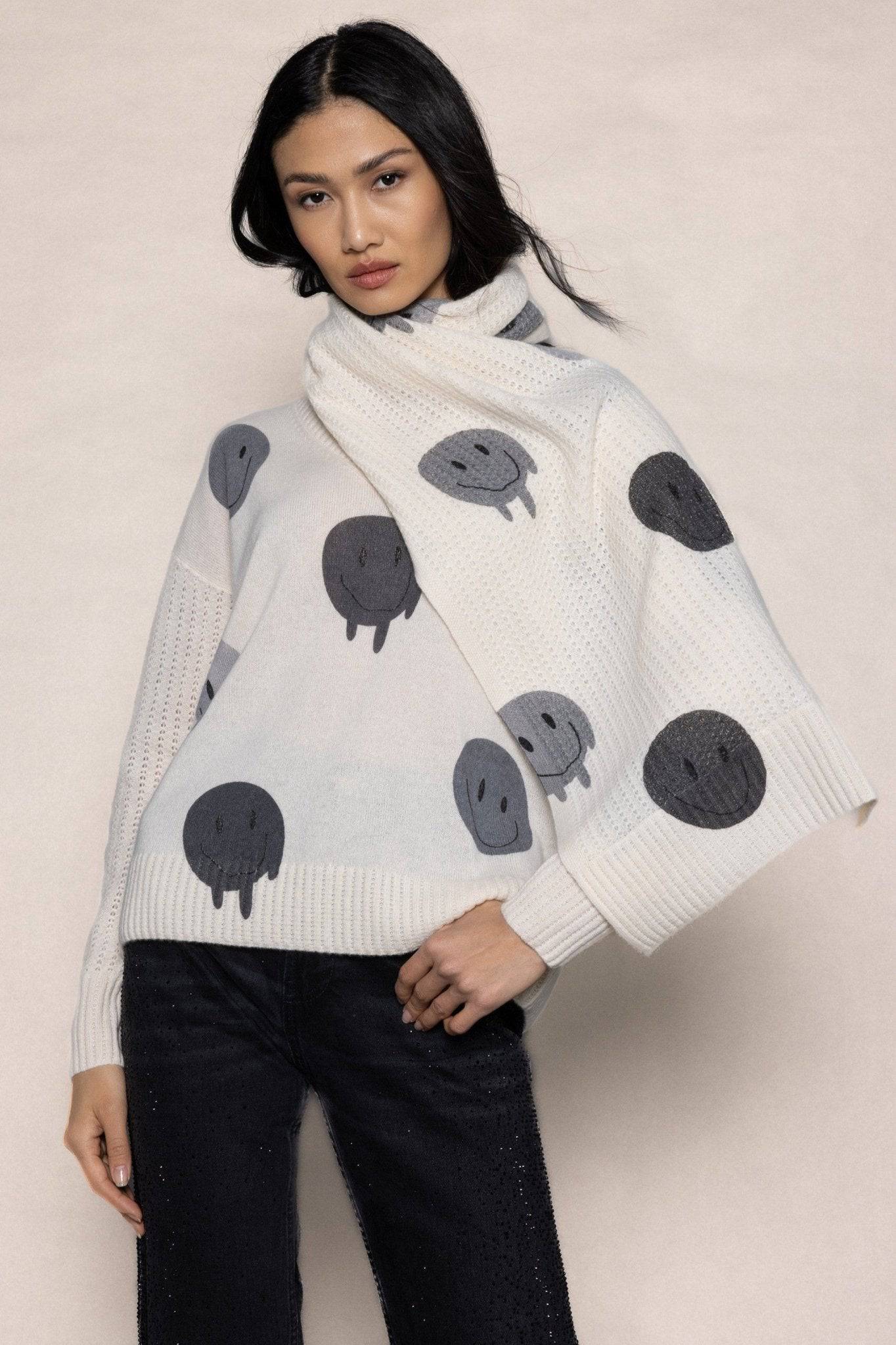 MOOD CHECK SCARF - Sweater - LISA TODD