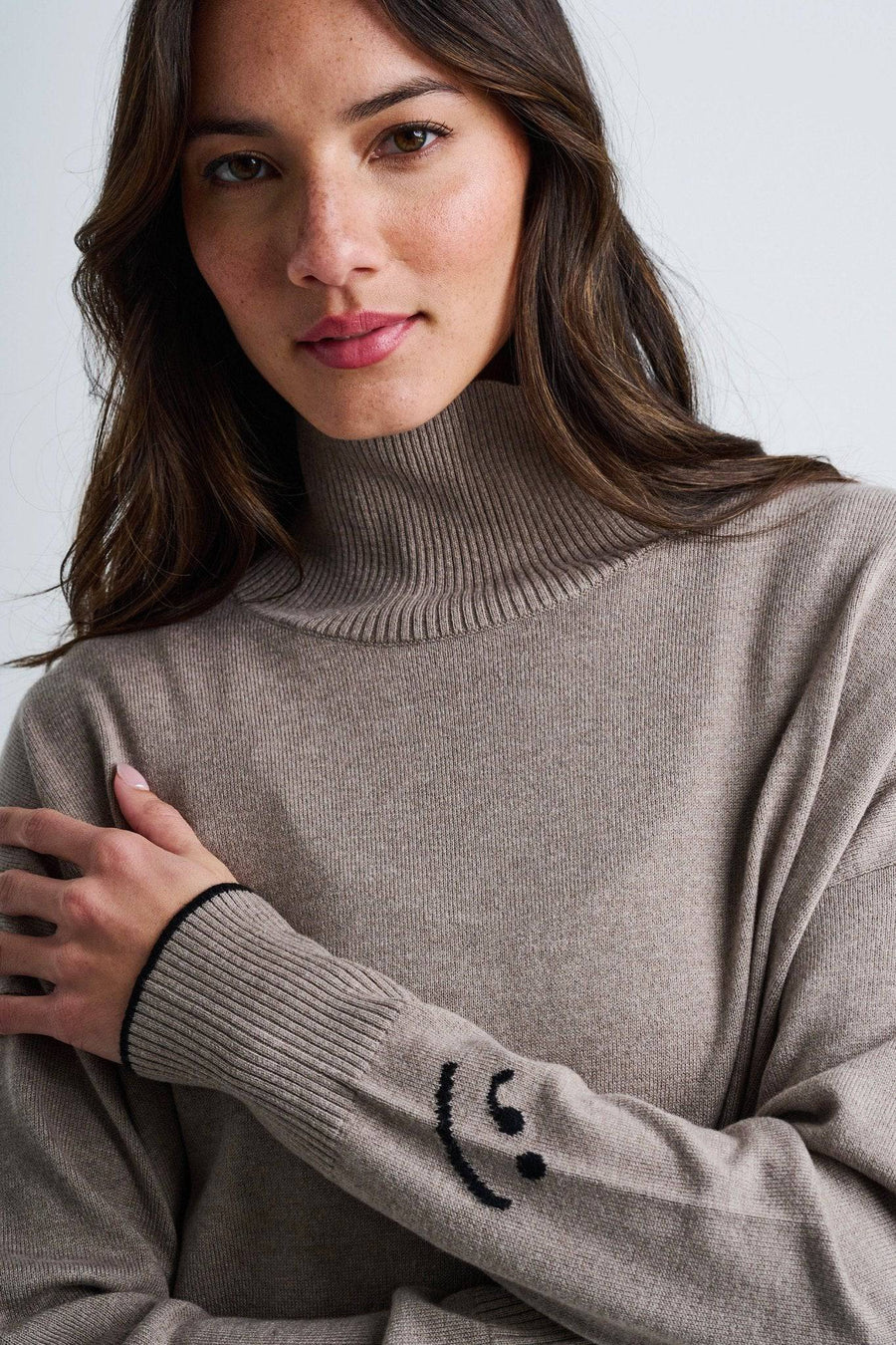 THE WINK TURTLENECK - Sweater - LISA TODD