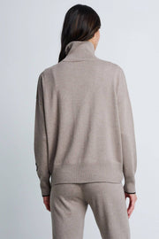 THE WINK TURTLENECK - Sweater - LISA TODD