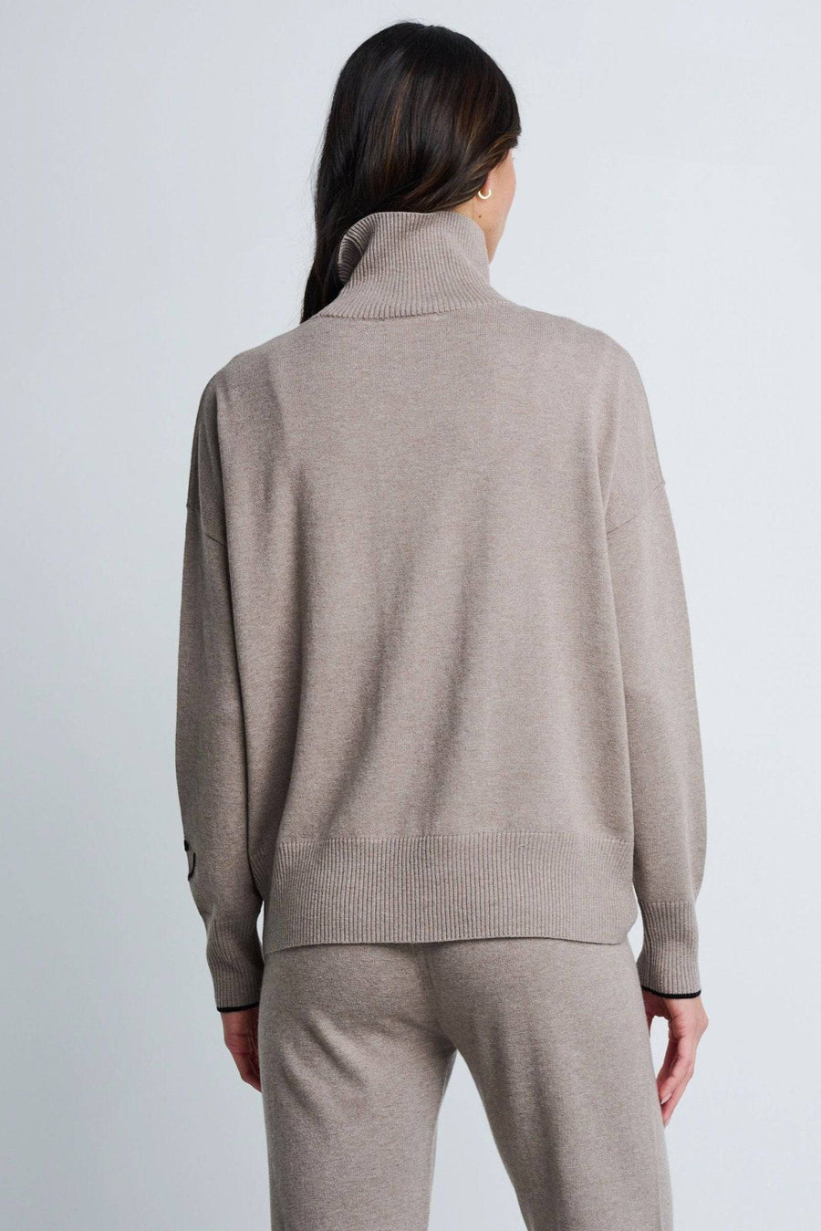 THE WINK TURTLENECK - Sweater - LISA TODD