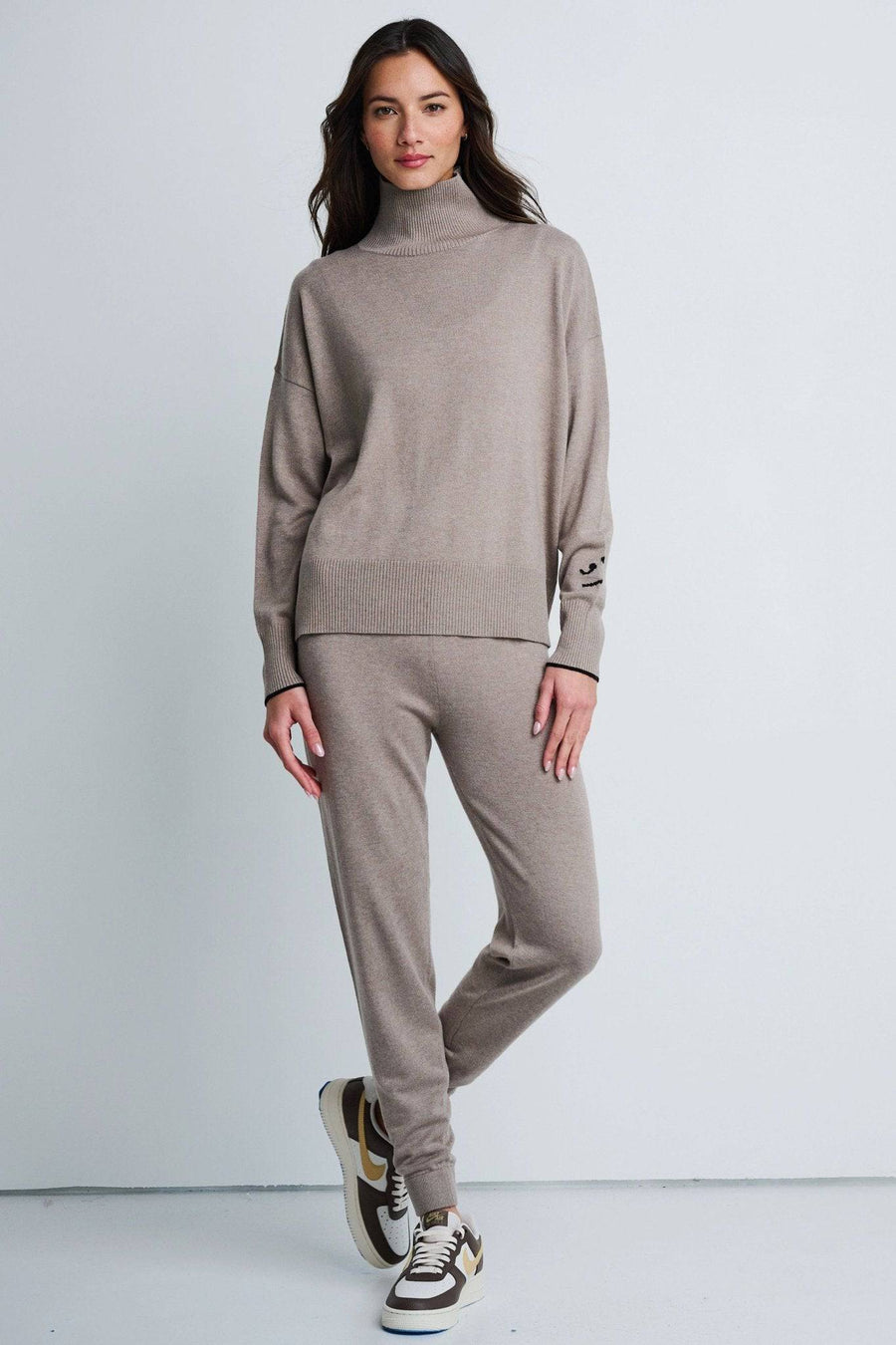 THE WINK TURTLENECK - Sweater - LISA TODD
