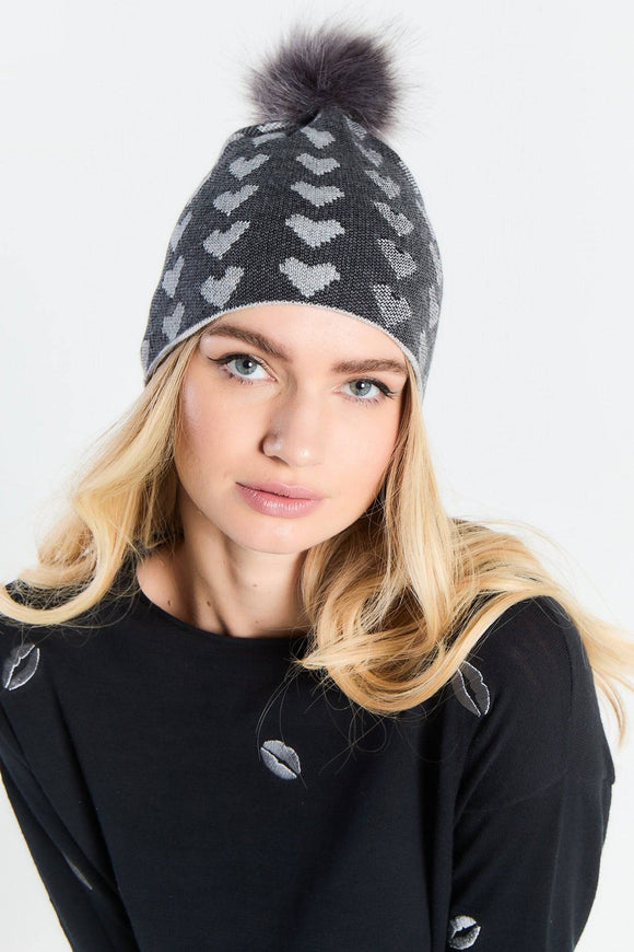 LOVE LINES BEANIE