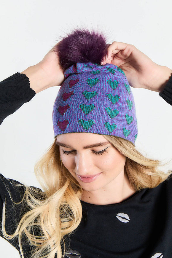 LOVE LINES BEANIE