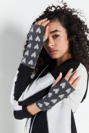 LOVE LINES HAND WARMERS - Hat-LISA TODD