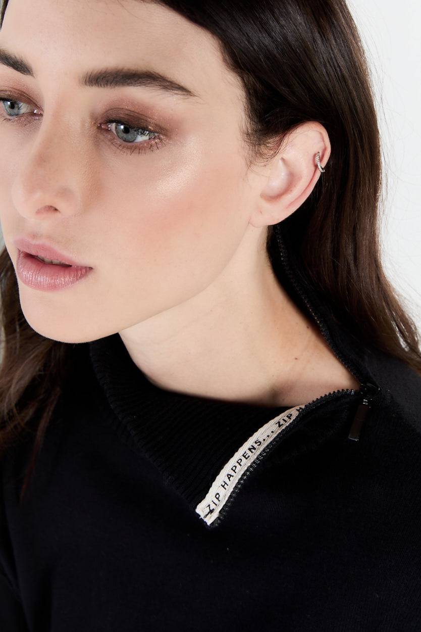 ZIP HAPPENS - Sweater-LISA TODD